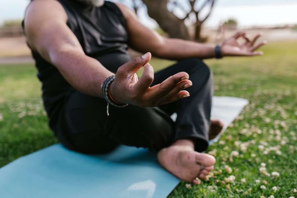 10 Powerful Mudras for Meditation - Strength Harmony